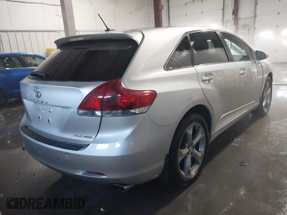 2014 Toyota Venza XLE z VIN 4T3BK3BB6EU096562, wystawiony jako IAAI lot #41310892 z przebiegiem 141 479 mil mil oraz . Historia ofert i sprzedaży dostępna na DreamBid. Obrazek 4.