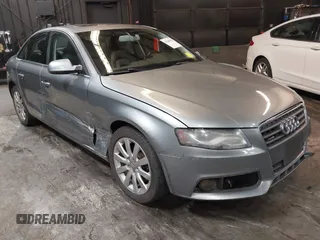 2011 Audi A4 Premium Plus z VIN WAUFFAFL4BA086620, wystawiony jako IAAI lot #42264954 z przebiegiem 145 400 mil mil oraz . Historia ofert i sprzedaży dostępna na DreamBid. Obrazek 1.