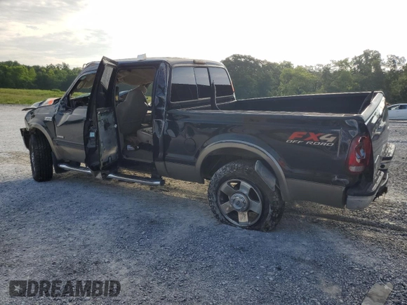 2007 Ford Super Duty F-250 XL with VIN 1FTSW21P97EB28961, listed as a Copart auction lot 65464734 with 229,479 mi miles and Salvage Title. Bid and sale history available at carsss.com. Image 2.