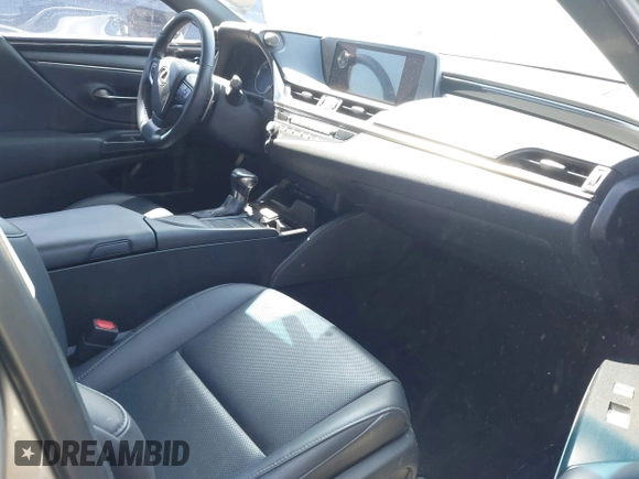 2021 Lexus ES 300h with VIN 58ACA1C1XMU007576, listed as a IAAI auction lot 42302934 with 24,614 mi miles and . Bid and sale history available at DreamBid. Image 5.