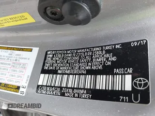 2018 Toyota C-HR XLE z VIN NMTKHMBX8JR034946, wystawiony jako IAAI lot #41947667 z przebiegiem 84 196 mil mil oraz . Historia ofert i sprzedaży dostępna na DreamBid. Obrazek 9.