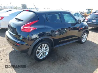 2014 Nissan Juke S with VIN JN8AF5MR5ET353160, listed as a IAAI auction lot 42487786 with Not provided miles and . Bid and sale history available at DreamBid. Image 4.