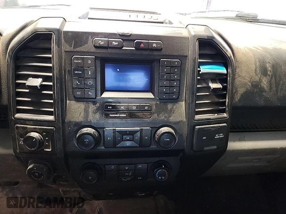 2020 Ford F-150 XL with VIN 1FTFW1E53LKF05154, listed as a IAAI auction lot 42677814 with Not provided miles and . Bid and sale history available at DreamBid. Image 36.