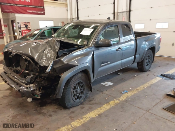 2021 Toyota Tacoma 4WD SR with VIN 3TYSZ5AN3MT034530, listed as a IAAI auction lot 41113319 with 1 mi miles. Bid and sale history available at carsss.com. Image 16.
