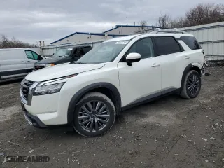 2024 Nissan Pathfinder SL with VIN 5N1DR3CD3RC298672, listed as a Copart auction lot 50143715 with 5,373 mi miles and Salvage Title. Bid and sale history available at carsss.com. Image 1.