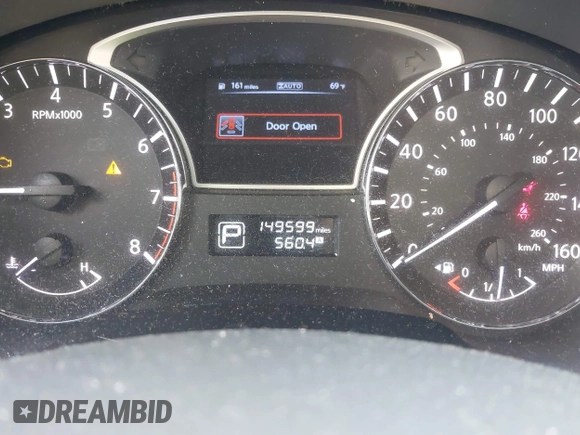 2014 Nissan Pathfinder S with VIN 5N1AR2MM5EC650785, listed as a IAAI auction lot 42209208 with 149,599 mi miles and . Bid and sale history available at DreamBid. Image 7.