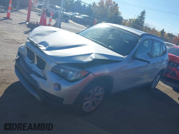 2013 BMW X1 xDrive28i z VIN WBAVL1C52DVR91900, wystawiony jako IAAI lot #40697726 z przebiegiem 115 200 mil mil oraz . Historia ofert i sprzedaży dostępna na DreamBid. Obrazek 17.