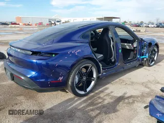 2024 Porsche Taycan z VIN WP0AA2Y18RSA13268, wystawiony jako IAAI lot #41467744 z przebiegiem 12 909 mil mil oraz . Historia ofert i sprzedaży dostępna na DreamBid. Obrazek 4.