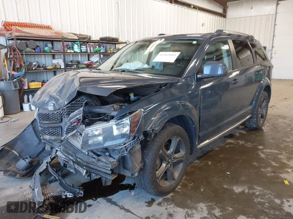2018 Dodge Journey Crossroad z VIN 3C4PDDGG0JT449874, wystawiony jako IAAI lot #42363503 z przebiegiem 111 858 mil mil oraz . Historia ofert i sprzedaży dostępna na DreamBid. Obrazek 2.