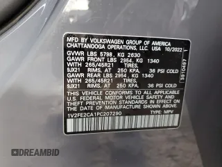2023 Volkswagen Atlas SEL Premium R-Line z VIN 1V2FE2CA1PC207290, wystawiony jako Copart lot #73921654 z przebiegiem 25 955 mil mil oraz Szkoda całkowita • Salvage title. Historia ofert i sprzedaży dostępna na DreamBid. Obrazek 14.