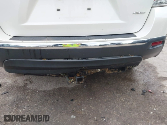 2012 Toyota Highlander Limited с VIN 5TDDK3EH6CS100245, выставлен на аукционе IAAI как лот 42125324 с пробегом 106 156 миль миль и . История ставок и продаж доступна на DreamBid. Изображение 6.