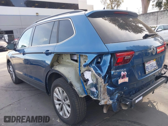 2019 Volkswagen Tiguan SE with VIN 3VV3B7AX2KM067907, listed as a IAAI auction lot 41841360 with 19,269 mi miles and . Bid and sale history available at DreamBid. Image 3.