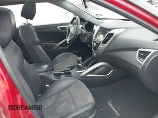 2013 Hyundai Veloster w/Gray Int with VIN KMHTC6AD2DU141462, listed as a IAAI auction lot 42136445 with 122,146 mi miles and . Bid and sale history available at DreamBid. Image 5.