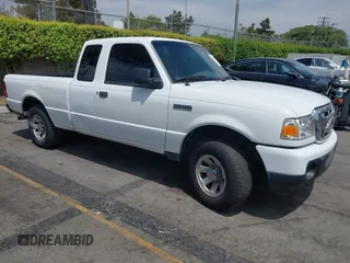 2010 Ford Ranger XLT z VIN 1FTKR4EE9APA06690, wystawiony jako IAAI lot #42792205 z przebiegiem 129 229 mil mil oraz . Historia ofert i sprzedaży dostępna na DreamBid. Obrazek 1.