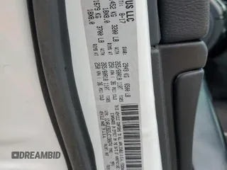 2018 Jeep Grand Cherokee Limited z VIN 1C4RJEBG5JC130674, wystawiony jako Copart lot #53908235 z przebiegiem 138 084 mil mil oraz Szkoda całkowita • Salvage title. Historia ofert i sprzedaży dostępna na DreamBid. Obrazek 14.