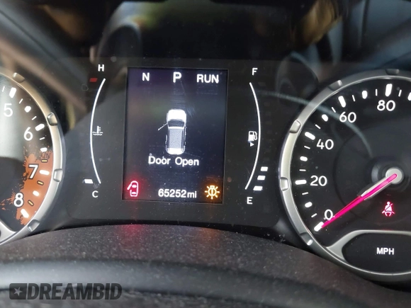 2018 Jeep Renegade Latitude with VIN ZACCJBBB8JPH51136, listed as a IAAI auction lot 42027011 with 65,252 mi miles and . Bid and sale history available at carsss.com. Image 15.