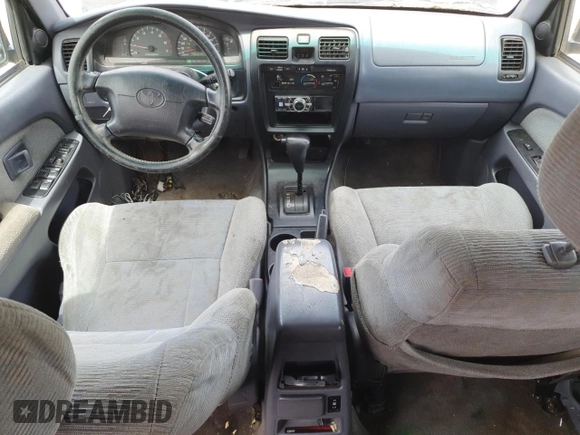 2000 Toyota 4Runner SR5 with VIN JT3GN86R3Y0165819, listed as a Copart auction lot 55348895 with 215,740 mi miles and Clean Title. Bid and sale history available at DreamBid. Image 8.