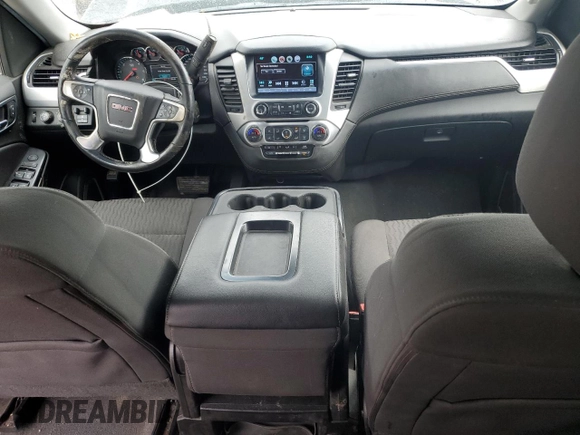 2019 GMC Yukon XL SLE z VIN 1GKS2FEC2KR204603, wystawiony jako Copart lot #57960055 z przebiegiem 68 463 mil mil oraz Czysty tytuł • Clean title. Historia ofert i sprzedaży dostępna na DreamBid. Obrazek 8.