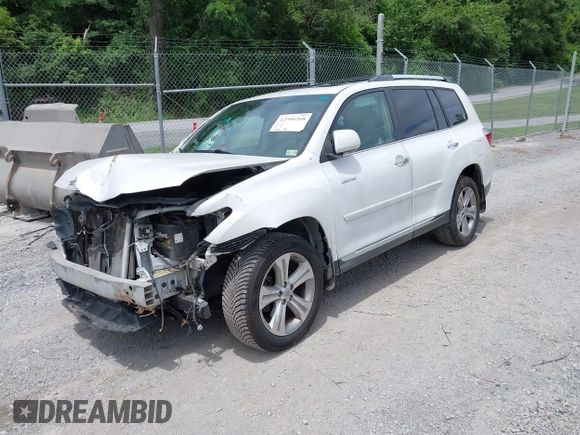 2013 Toyota Highlander Limited with VIN 5TDDK3EHXDS277513, listed as a IAAI auction lot 42506268 with 246,346 mi miles and . Bid and sale history available at DreamBid. Image 20.
