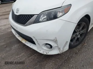 2011 Toyota Sienna SE with VIN 5TDXK3DC0BS122811, listed as a IAAI auction lot 41491159 with 337,201 mi miles and . Bid and sale history available at DreamBid. Image 6.