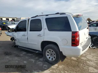 2008 Chevrolet Tahoe 3LT z VIN 1GNFK13068R115383, wystawiony jako Copart lot #77604584 z przebiegiem Nie podano mil oraz Tytuł czysty. Historia ofert i sprzedaży dostępna na DreamBid. Obrazek 2.