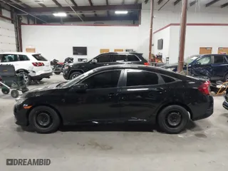 2018 Honda Civic Sedan LX with VIN 2HGFC2F51JH588621, listed as a IAAI auction lot 40749790 with 33,442 mi miles. Bid and sale history available at carsss.com. Image 14.