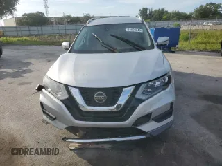 2020 Nissan Rogue SV z VIN KNMAT2MT2LP517288, wystawiony jako Copart lot #61506345 z przebiegiem 76 097 mil mil oraz Nie do naprawy • Non repairable. Historia ofert i sprzedaży dostępna na DreamBid. Obrazek 5.