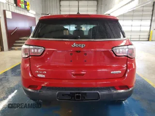 2019 Jeep Compass Latitude z VIN 3C4NJDBB9KT772804, wystawiony jako Copart lot #58519895 z przebiegiem 145 266 mil mil oraz Czysty tytuł • Clean title. Historia ofert i sprzedaży dostępna na DreamBid. Obrazek 6.