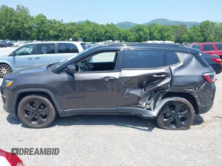 2019 Jeep Compass Latitude с VIN 3C4NJCBB1KT844217, выставлен на аукционе IAAI как лот 42383746 с пробегом 123 938 миль миль и . История ставок и продаж доступна на DreamBid. Изображение 14.