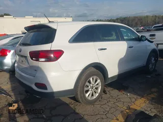 2019 Kia Sorento LX V6 with VIN 5XYPGDA54KG440649, listed as a IAAI auction lot 41843180 with 171,653 mi miles. Bid and sale history available at carsss.com. Image 4.