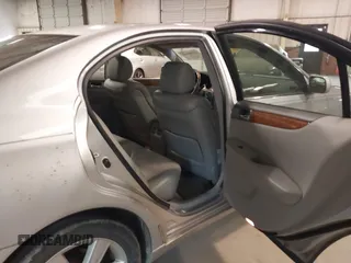 2005 Lexus ES 350 with VIN JTHBA30G255058365, listed as a IAAI auction lot 41505632 with 151,555 mi miles and . Bid and sale history available at carsss.com. Image 8.