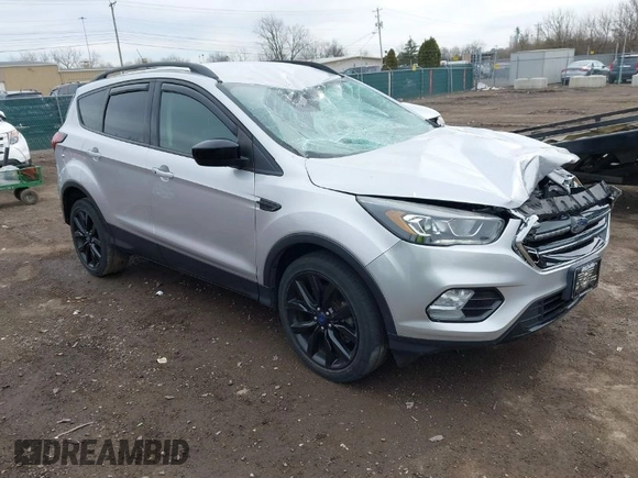2019 Ford Escape SE with VIN 1FMCU9GD7KUB29309, listed as a IAAI auction lot 41876535 with 90,688 mi miles. Bid and sale history available at carsss.com. Image 1.