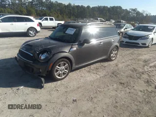 2012 MINI Clubman S z VIN WMWZG3C58CTY38353, wystawiony jako IAAI lot #41660347 z przebiegiem 134 095 mil mil oraz . Historia ofert i sprzedaży dostępna na DreamBid. Obrazek 2.