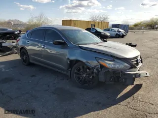 2018 Nissan Altima 2.5 SV with VIN 1N4AL3AP2JC292975, listed as a Copart auction lot 52082415 with 111,677 mi miles and Clean Title. Bid and sale history available at carsss.com. Image 4.