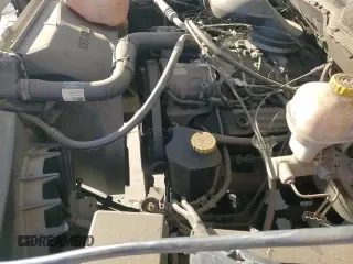 2003 Dodge 1500 ST с VIN 1D7HA18Z43S189579, выставлен на аукционе Copart как лот 84437494 с пробегом 182 890 миль миль и Чистый • Clean title. История ставок и продаж доступна на DreamBid. Изображение 13.