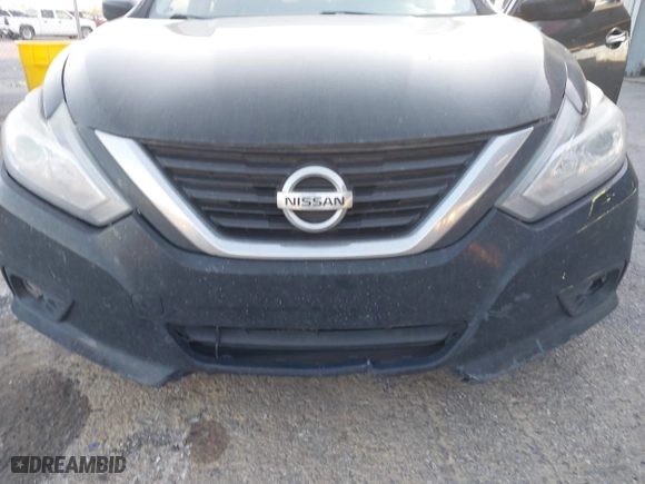 2018 Nissan Altima 2.5 SV with VIN 1N4AL3AP2JC103600, listed as a IAAI auction lot 41833390 with 276,014 mi miles. Bid and sale history available at carsss.com. Image 6.