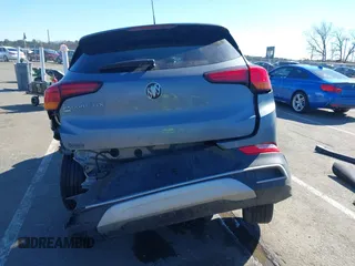 2022 Buick Encore GX Select с VIN KL4MMESL9NB026502, выставлен на аукционе IAAI как лот 41589247 с пробегом 33 375 миль миль и . История ставок и продаж доступна на DreamBid. Изображение 16.