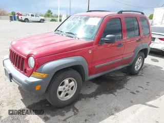 2006 Jeep Liberty Sport with VIN 1J4GL48K56W253527, listed as a IAAI auction lot 42178297 with 136,482 mi miles and . Bid and sale history available at carsss.com. Image 2.