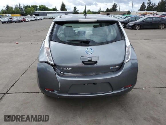 2015 Nissan LEAF SV with VIN 1N4AZ0CP5FC307552, listed as a Copart auction lot 56620624 with 40,007 mi miles and Salvage Title. Bid and sale history available at carsss.com. Image 6.
