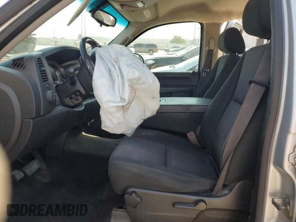 2013 Chevrolet Silverado 1500 LT with VIN 3GCPCSEA6DG311467, listed as a Copart auction lot 76057124 with 179,919 mi miles and Non Repairable. Bid and sale history available at DreamBid. Image 7.