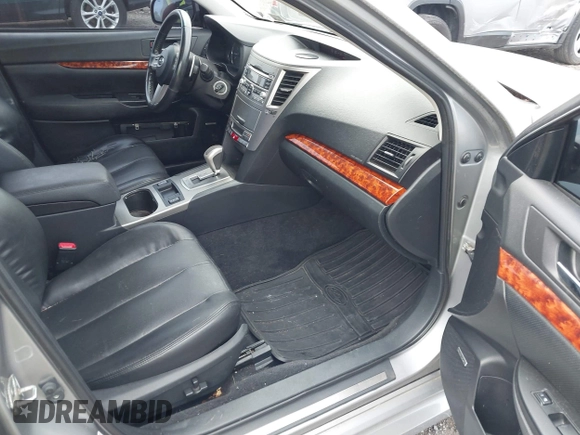 2011 Subaru Legacy Limited Power Moon with VIN 4S3BMBK61B3236118, listed as a IAAI auction lot 42628924 with 199,987 mi miles and . Bid and sale history available at DreamBid. Image 5.
