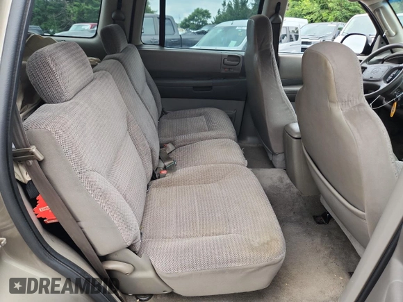 2003 Dodge Durango Sport z VIN 1D4HS38N53F623889, wystawiony jako Copart lot #63984415 z przebiegiem 262 029 mil mil oraz Szkoda całkowita • Salvage title. Historia ofert i sprzedaży dostępna na DreamBid. Obrazek 11.