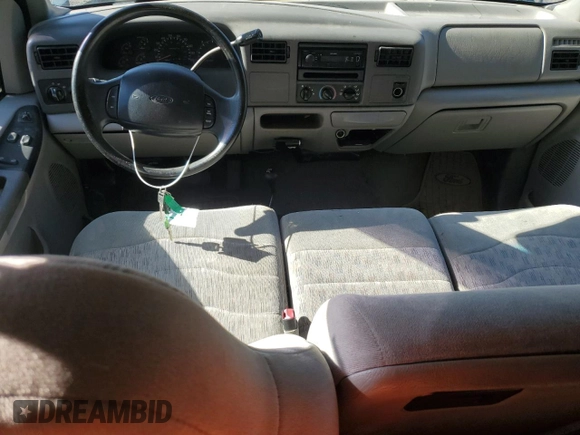 1999 Ford F-250 XL z VIN 1FTNX21LXXEB35442, wystawiony jako Copart lot #46939875 z przebiegiem 193 275 mil mil oraz Szkoda całkowita • Salvage title. Historia ofert i sprzedaży dostępna na DreamBid. Obrazek 8.