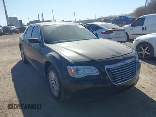 2014 Chrysler 300 with VIN 2C3CCAAG3EH252841, listed as a IAAI auction lot 41770242 with 214,000 mi miles. Bid and sale history available at carsss.com. Image 1.