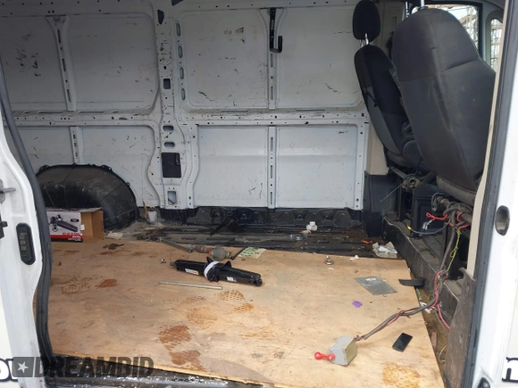 2016 Ram ProMaster Cargo with VIN 3C6TRVAG9GE131982, listed as a IAAI auction lot 41803819 with 170,567 mi miles and . Bid and sale history available at DreamBid. Image 8.