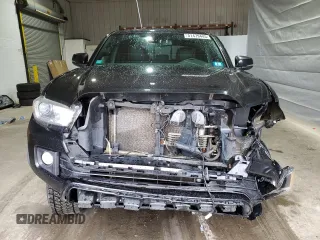2019 Toyota Tacoma SR z VIN 5TFCZ5AN3KX196150, wystawiony jako Copart lot #51479445 z przebiegiem 171 560 mil mil oraz Szkoda całkowita • Salvage title. Historia ofert i sprzedaży dostępna na DreamBid. Obrazek 5.