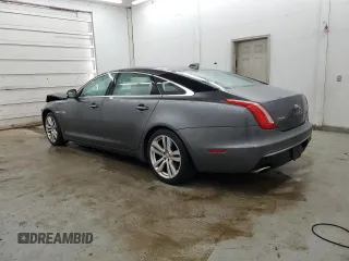 2016 Jaguar XJ Portfolio с VIN SAJWJ2GD5G8V94965, выставлен на аукционе Copart как лот 75716224 с пробегом 85 691 миль миль и Списание • Salvage title. История ставок и продаж доступна на DreamBid. Изображение 2.