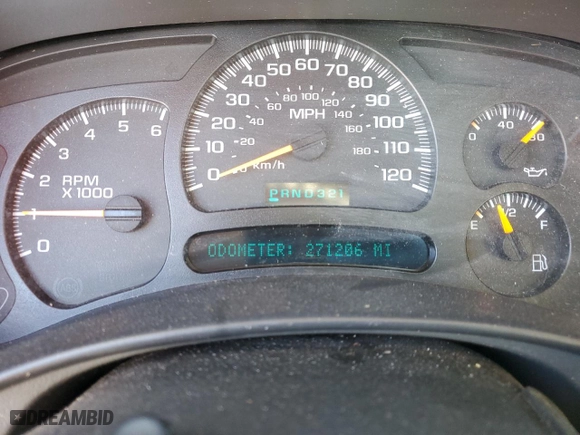 2004 Chevrolet Tahoe LS with VIN 1GNEC13Z44J305490, listed as a Copart auction lot 42147795 with 271,206 mi miles and Non Repairable. Bid and sale history available at carsss.com. Image 9.