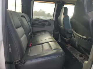 2003 Ford F-250 XL with VIN 1FTNW21P23ED61071, listed as a Copart auction lot 46162565 with 176,853 mi miles and Salvage title. Bid and sale history available at DreamBid. Image 11.