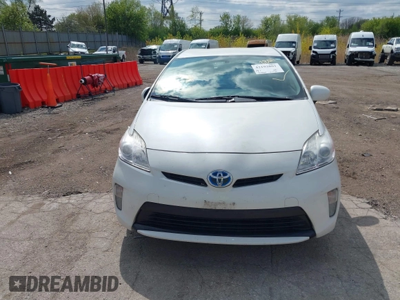 2013 Toyota Prius One with VIN JTDKN3DU0D5546170, listed as a IAAI auction lot 42193801 with 204,796 mi miles. Bid and sale history available at carsss.com. Image 12.